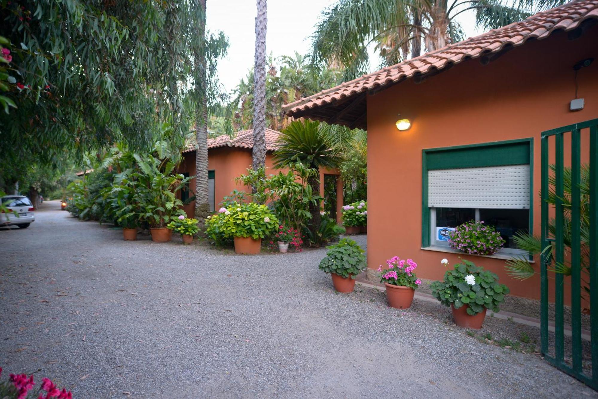 Vila Le Palme Garden San Giorgio  Exteriér fotografie